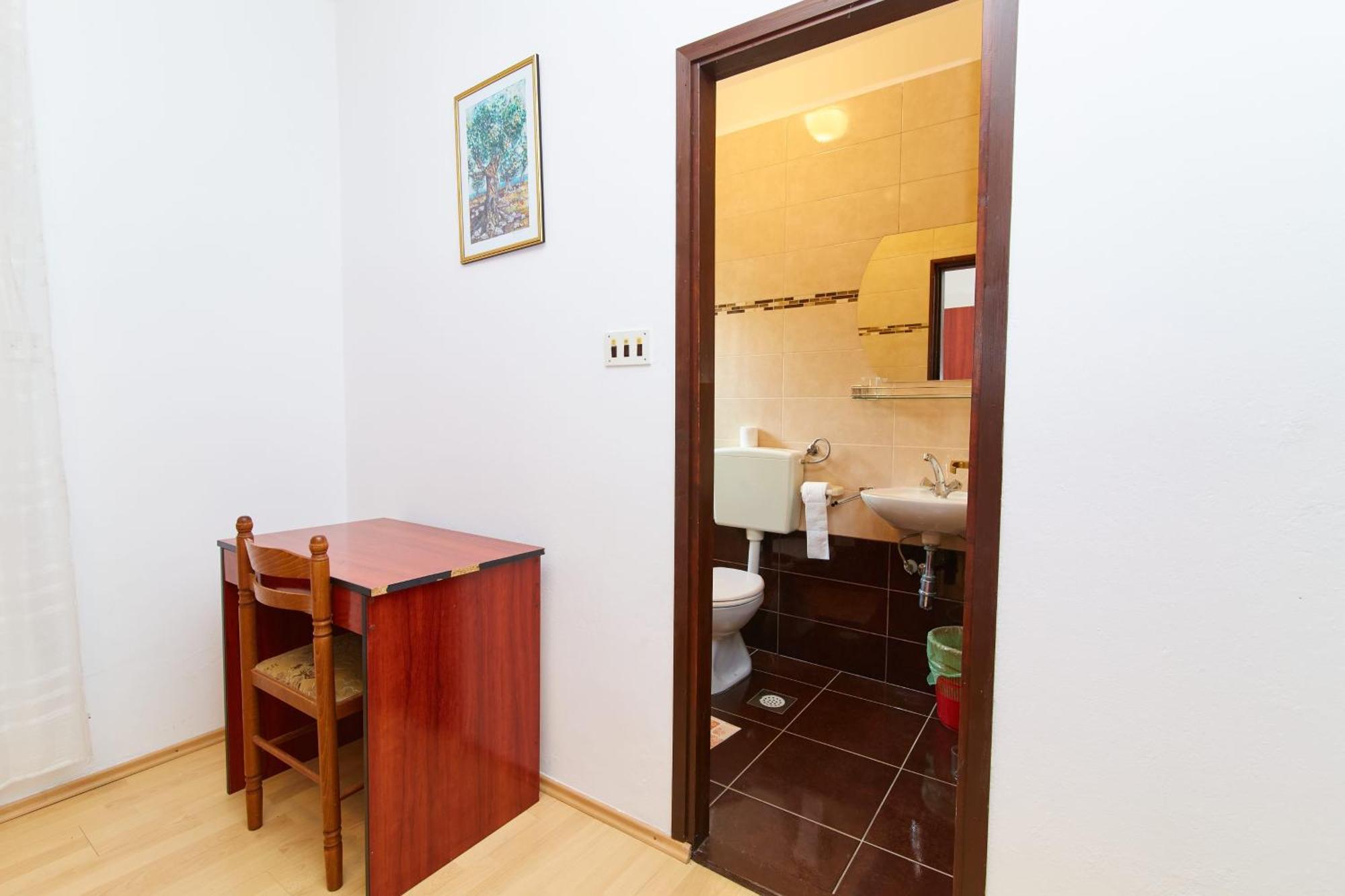 Apartments And Rooms With Parking Space Crikvenica - 19125 객실 사진